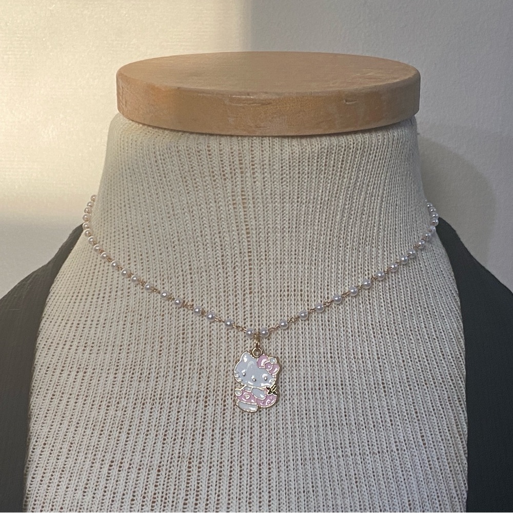 Hello Kitty Strawberry Pearl Choker Necklace Baby Pink